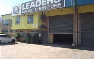 427 m² Industrial space in Springfield Park