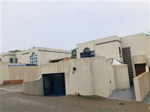 3 Bed Townhouse in Claudius