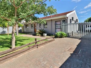 3 Bedroom House in Paarl