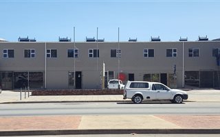 1 Bedroom Flat in Uitenhage Central