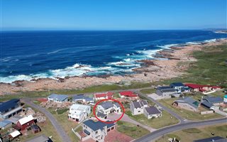 5 Bedroom House in Cape St Francis