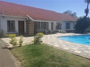 4 Bed House in Cleland