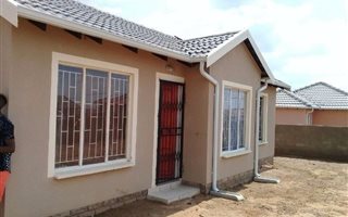2 Bedroom House in Klarinet
