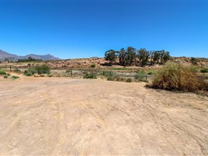 337 m² Land available in Eendekuil