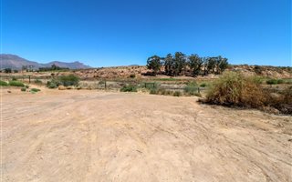 337 m² Land available in Eendekuil