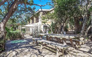 5 Bedroom House in Signal Hill