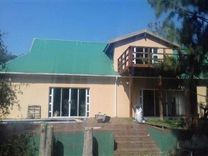 4 Bed House in Port Elizabeth Central