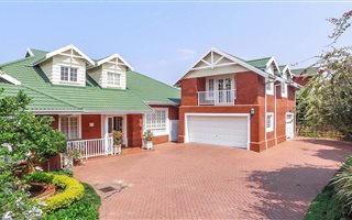 4 Bedroom House in Mt Edgecombe Estate 1 & 2