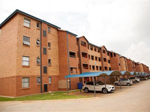 2 Bedroom Apartment in Chantelle
