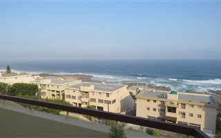 3 Bedroom Apartment in Manaba