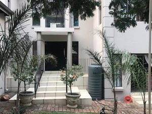 4 Bedroom House in Highveld