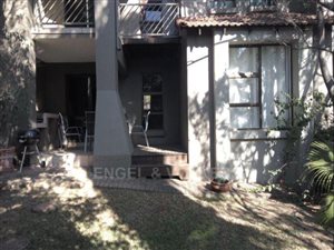2 Bed House in Maroeladal