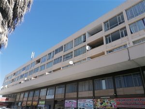 2 Bed Apartment in Alberton
