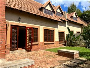 3 Bed Townhouse in Equestria