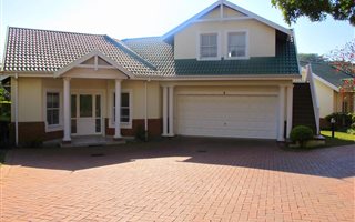 4 Bedroom Townhouse in Mt Edgecombe Estate 1 & 2