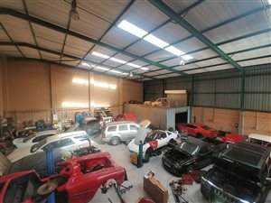 972 m² Industrial space in Laser Park