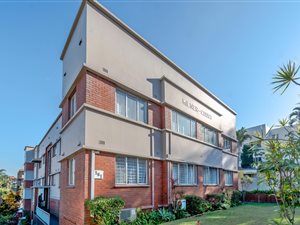 2 Bed Apartment in Essenwood