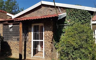 1 Bedroom House in President Park