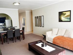 2 Bed Apartment in Atholl