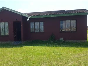 3 Bed House in Aquadene