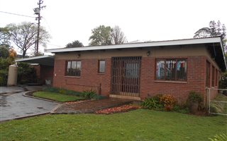 3 Bedroom House in Hillcrest Central