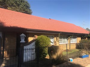 3 Bed House in Lodeyko
