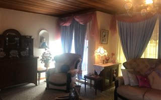 3 Bedroom House in Lodeyko