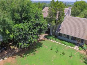 5 Bed House in Chartwell