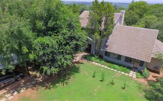 5 Bedroom House in Chartwell