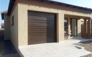 3 Bedroom House in Rethabile Gardens