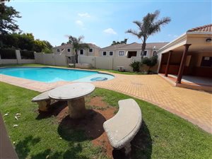 3 Bed Apartment in Robindale