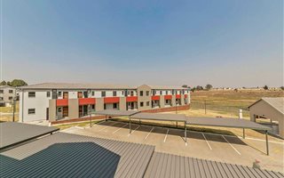 2 Bedroom House in Noordwyk