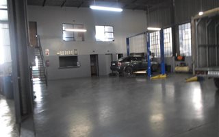 1321 m² Commercial space in Krugersdorp Central