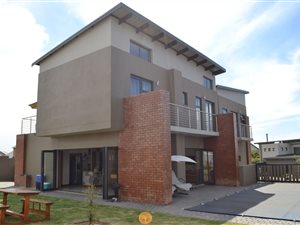 4 Bed House in Copperleaf