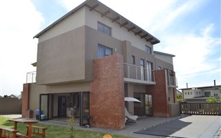4 Bedroom House in Copperleaf