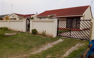 3 Bedroom House in Tyu Tyu