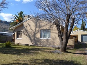 4 Bed House in Queenstown Central