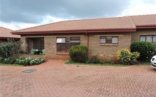 1 Bedroom Townhouse in Wilro Park