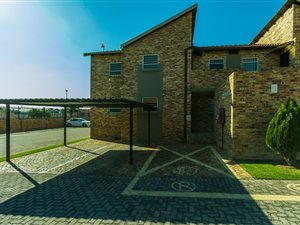 2 Bed Apartment in Honeydew