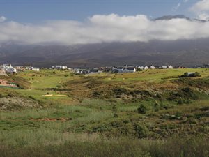 1587 m² Land available in Kingswood Golf Estate