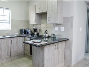 2 Bed Apartment in Montana Park