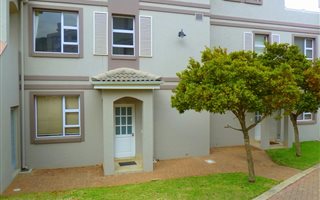 2 Bedroom Duet in Pinnacle Point Golf Estate