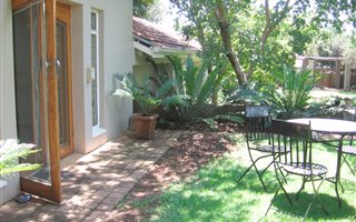 1 Bedroom Garden Cottage in Parkview