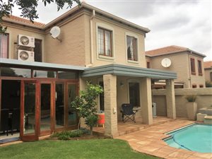 3 Bed Townhouse in Woodhill