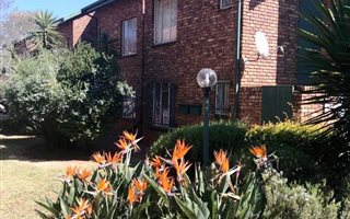2 Bedroom Townhouse in Clubview