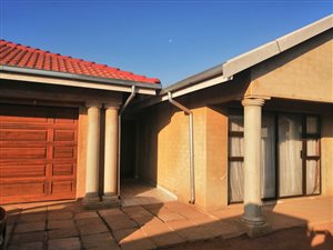 3 Bed House in Commercia