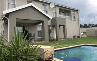 3 Bedroom Cluster in Blue Hills
