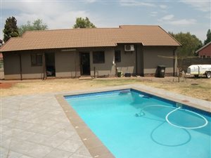 4 Bed House in Albertsdal