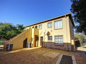 2 Bed Apartment in Wilgeheuwel