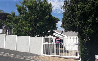 2 Bedroom House in Wynberg